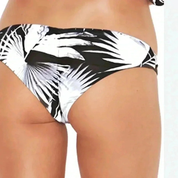 NWT L*SPACE Women's Shadow Palm bikini set medium - Picture 4 of 4